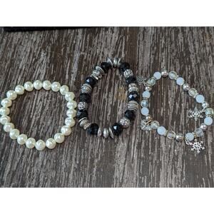 Costume Jewelry Set of 5 Grab Bags -Necklaces/Bracelets